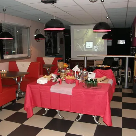 Le Michelet Hotel